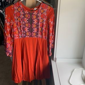 Floral key hole dress